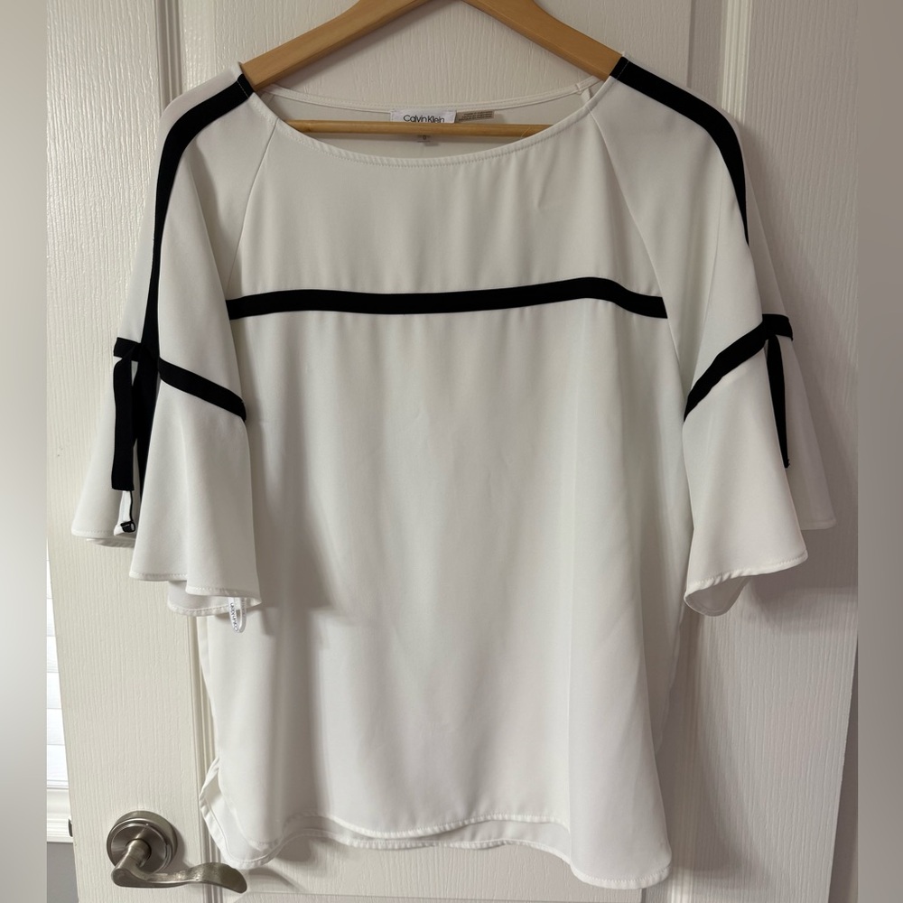 Calvin Klein Black & White Blouse – Flutter Sleeve, Tie Detail, Size M